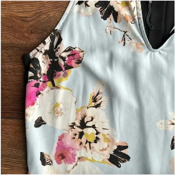 Patterson Kincaid Tank Top | Floral Print Tank Top | Flowers | Spring - Picture 5 of 7